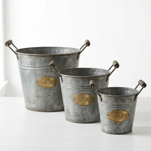 1DI-4364 – "GARDEN" Vintage Graduated Buckets — Set of 3